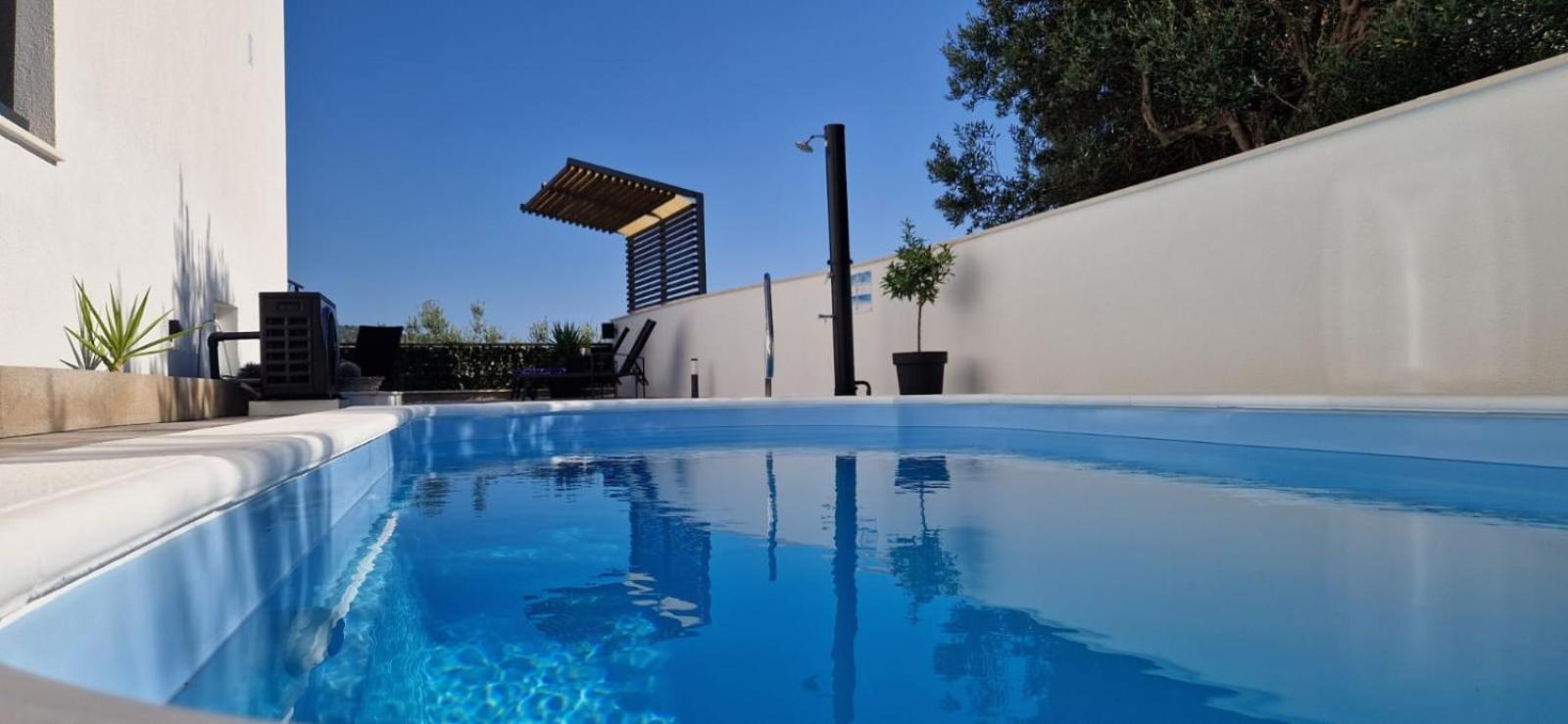 Apartman Marcelina 1 With Private Pool Trogir Extérieur photo